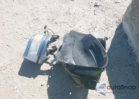 2014 Chevrolet Silverado 1500 2Lt z USA, uszkodzony, nr VIN 1GCVKREC5EZ177024